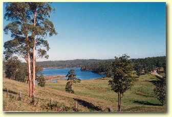View from entrance & to Mt Dromedary